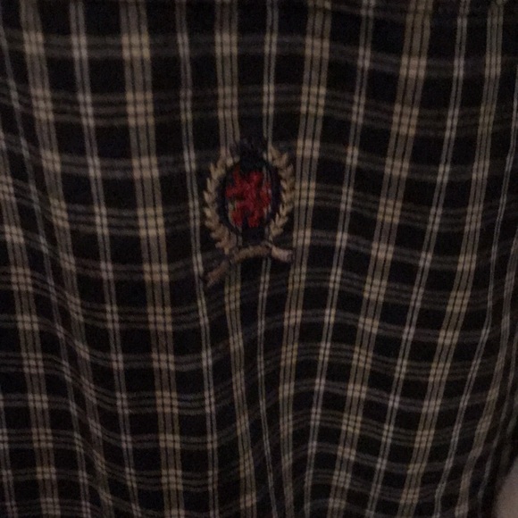 Really nice looking men’s short sleeve button down - Picture 4 of 6